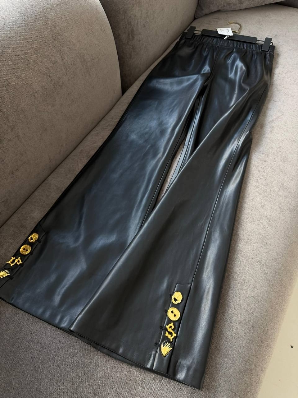 женские брюки из экокожи,брюки кожаные палаццо,брюки кожаные женские,брюки из эко кожи,брюки палаццо из экокожи