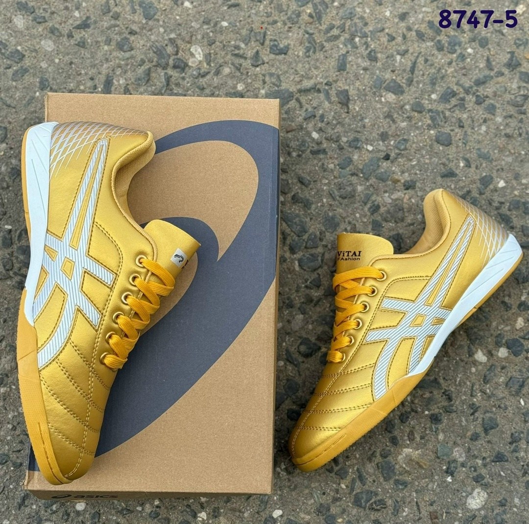 сороконожка для футбола,футбольная ,футбольная бутса,футбольные кроссовки, для футбола