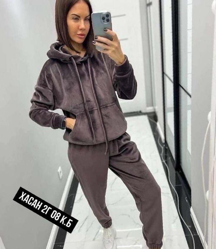 костюмы спортивные велюровые,велюровый спортивный костюм женски,спортивный костюм женский велюровый,костюм велюровый,спортивные костюмы женские