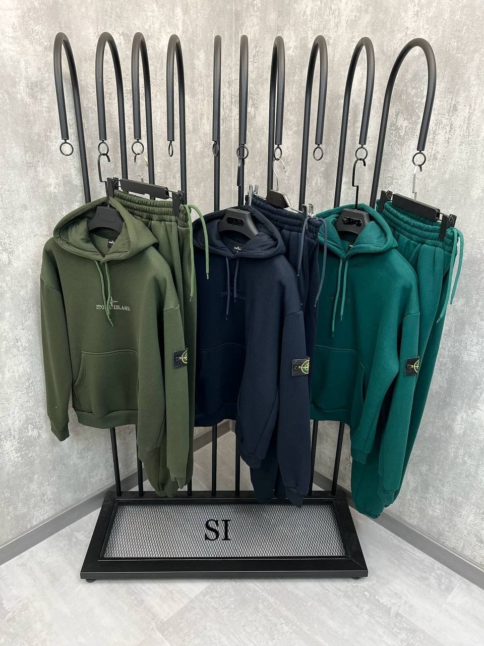 спортивный костюм stone island,мужской спортивный костюм на флисе,спортивные костюмы мужские,спортивные костюмы на флисе,костюмы спортивные