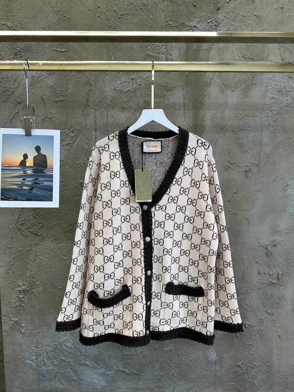 кардиган гуччи,кардиган,кардиган gucci,кардиган с узорами,двусторонний кардиган