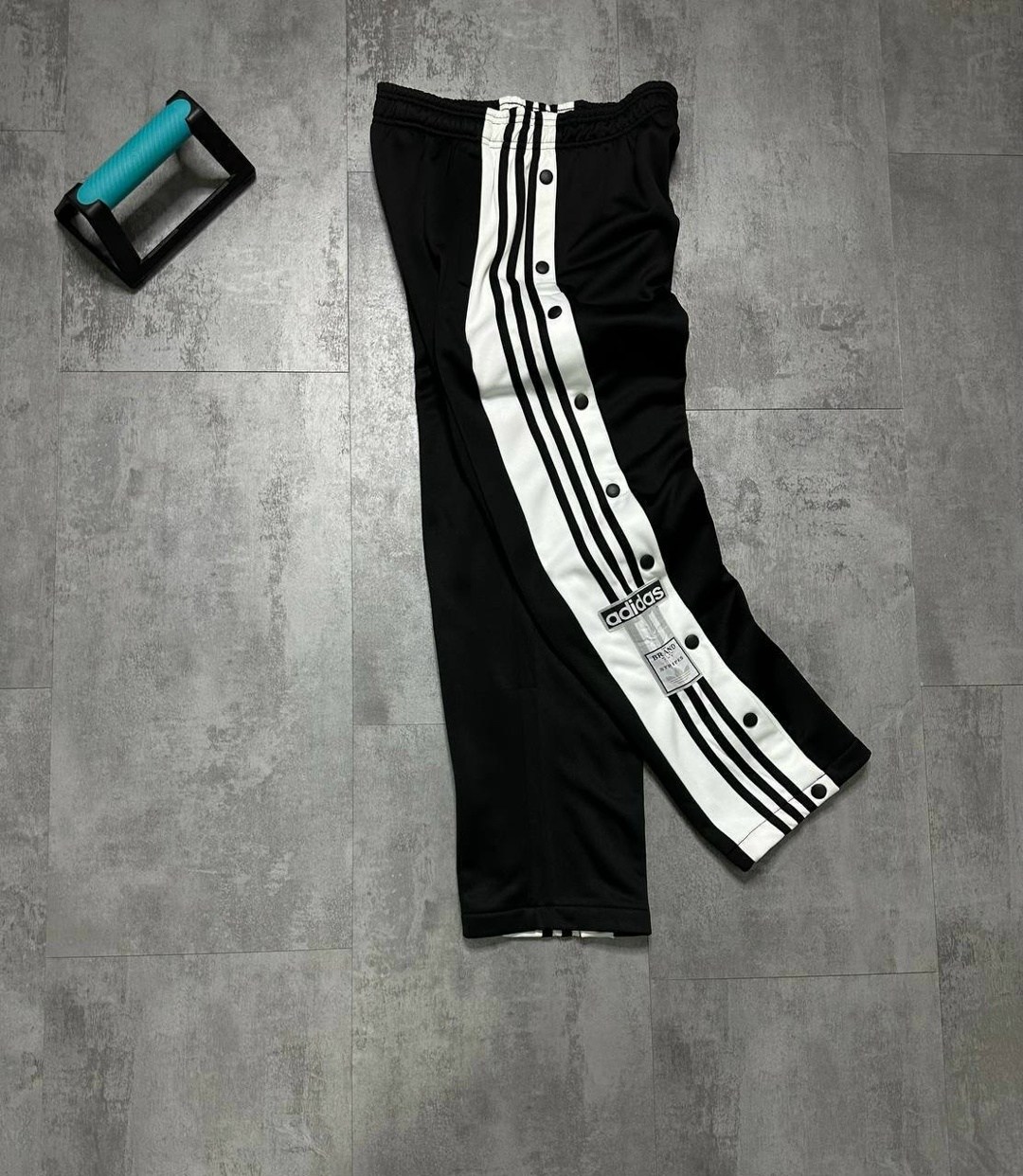 штаны адидас на клепках,куртка бомбер,adidas original,adidas originals adidas