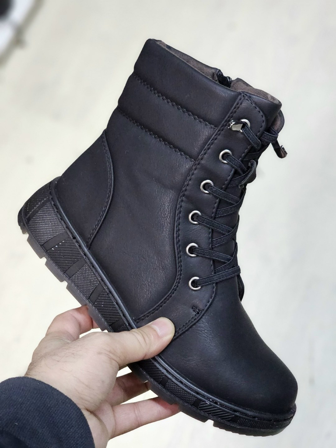 ,ботинка,женские ботинки,обуви,ботинки зимние