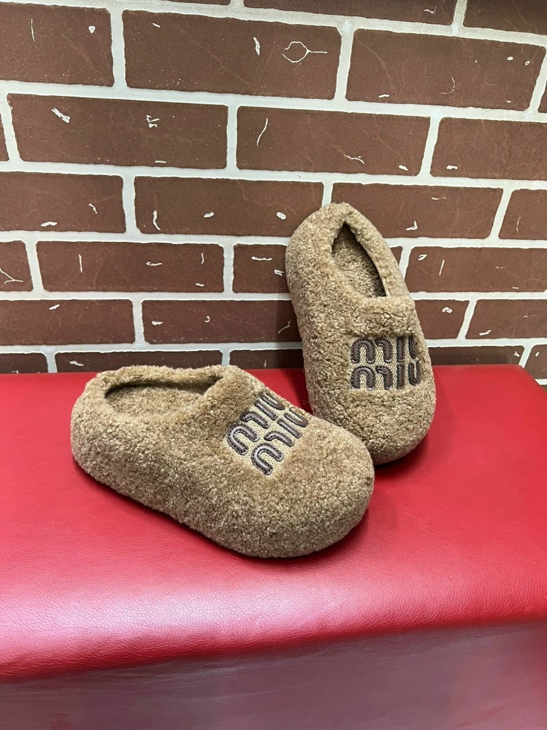 ,тапочки модные,домашние тапочки,тапки домашние женские,тапки женские