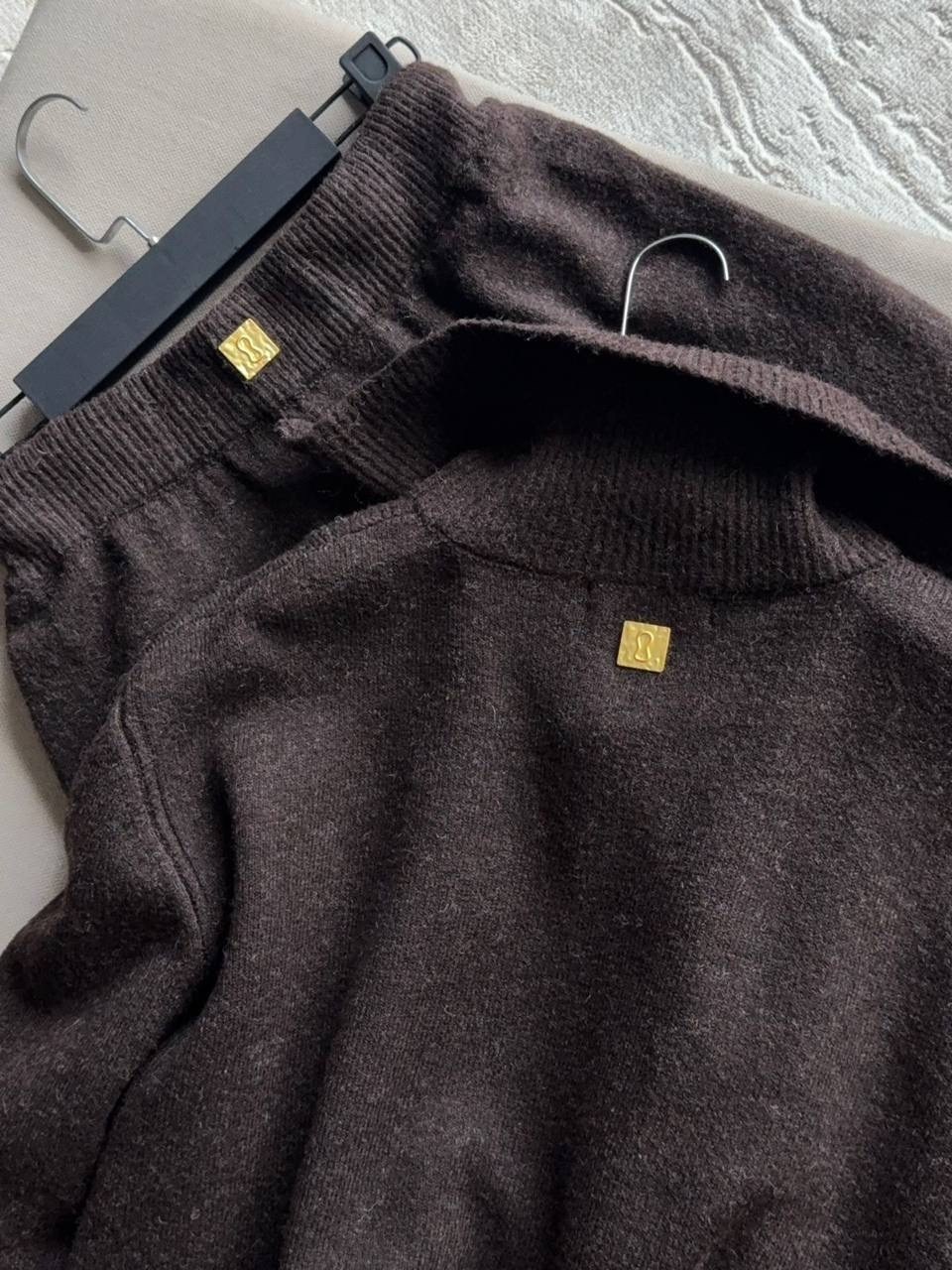 трикотажные костюмы,вязаные костюмы,теплый костюм,костюм кашемир,костюмы классические