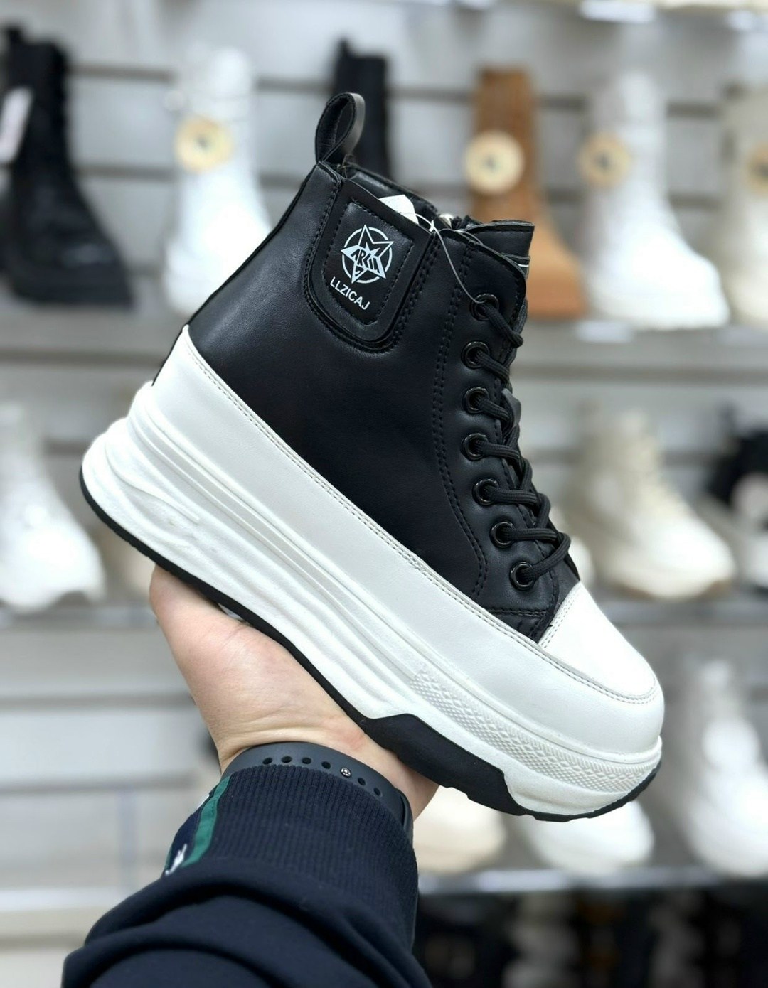 ,зимние женские кроссовки,зимняя женская ,кроссовки эко кожа,женская