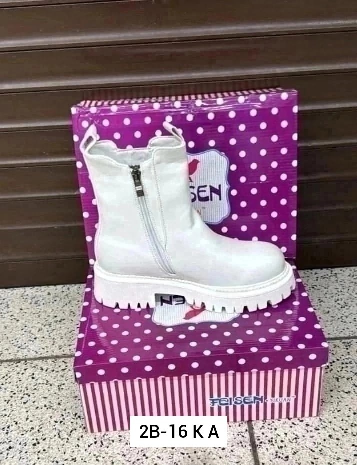 ,женские ботинки,женская  зимняя,женские ботинки челси,женская