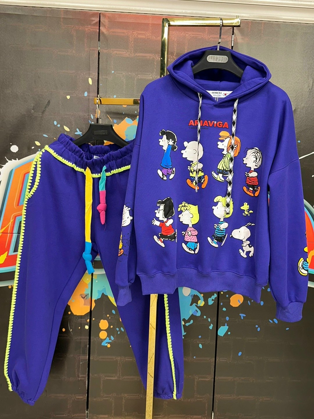 костюмы комплекты,стильные костюмы,спортивные костюм,костюм женские спортивные костюмы,костюмы женские