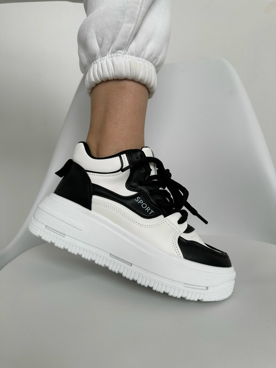 женские кроссовки,кроссовки эко кожа,,кроссовки модные, женская кроссовки