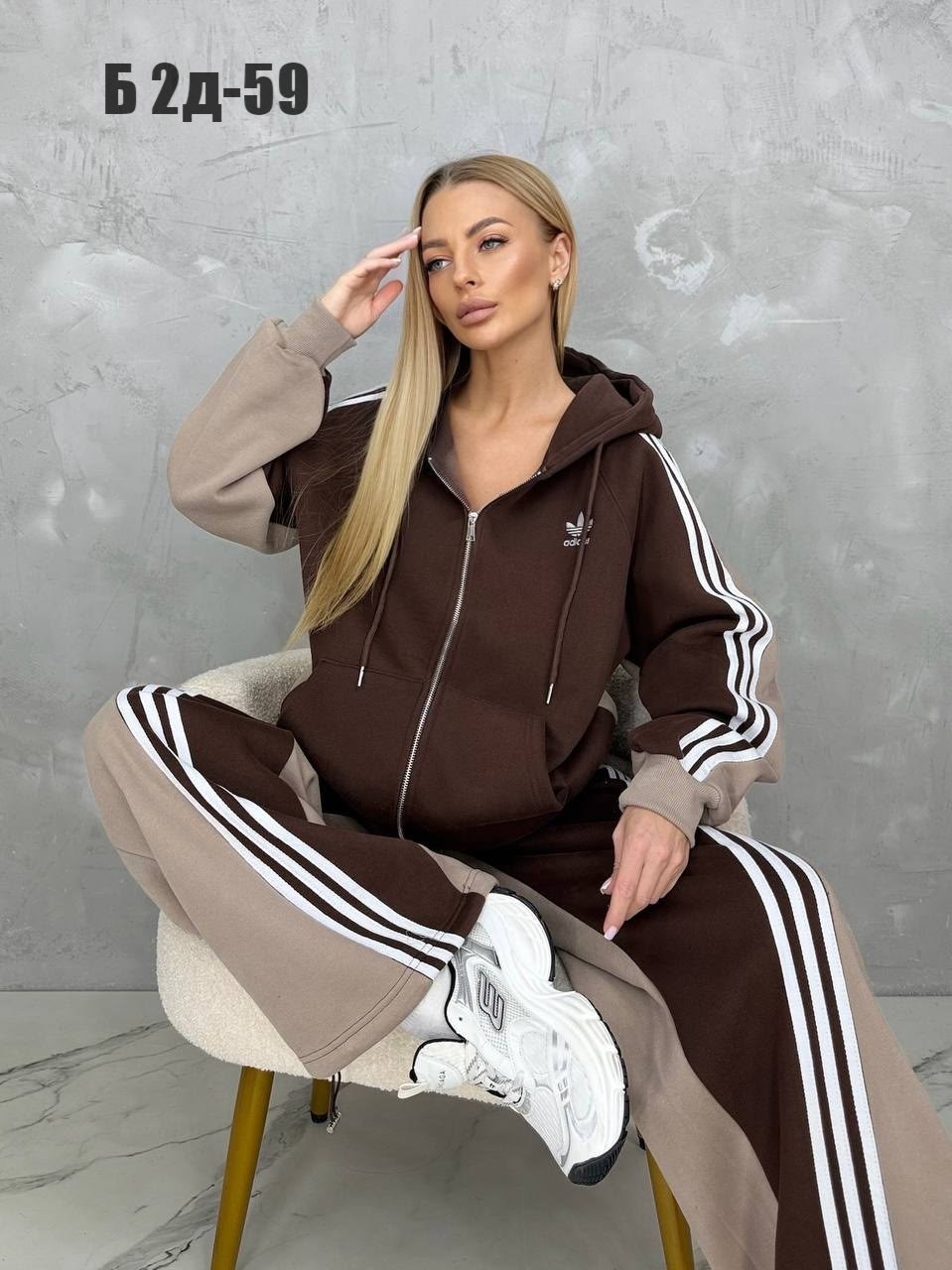 спортивные костюмы женские,стильные костюмы,спортивный костюм женский adidas,спортивные костюмы,женские костюмы