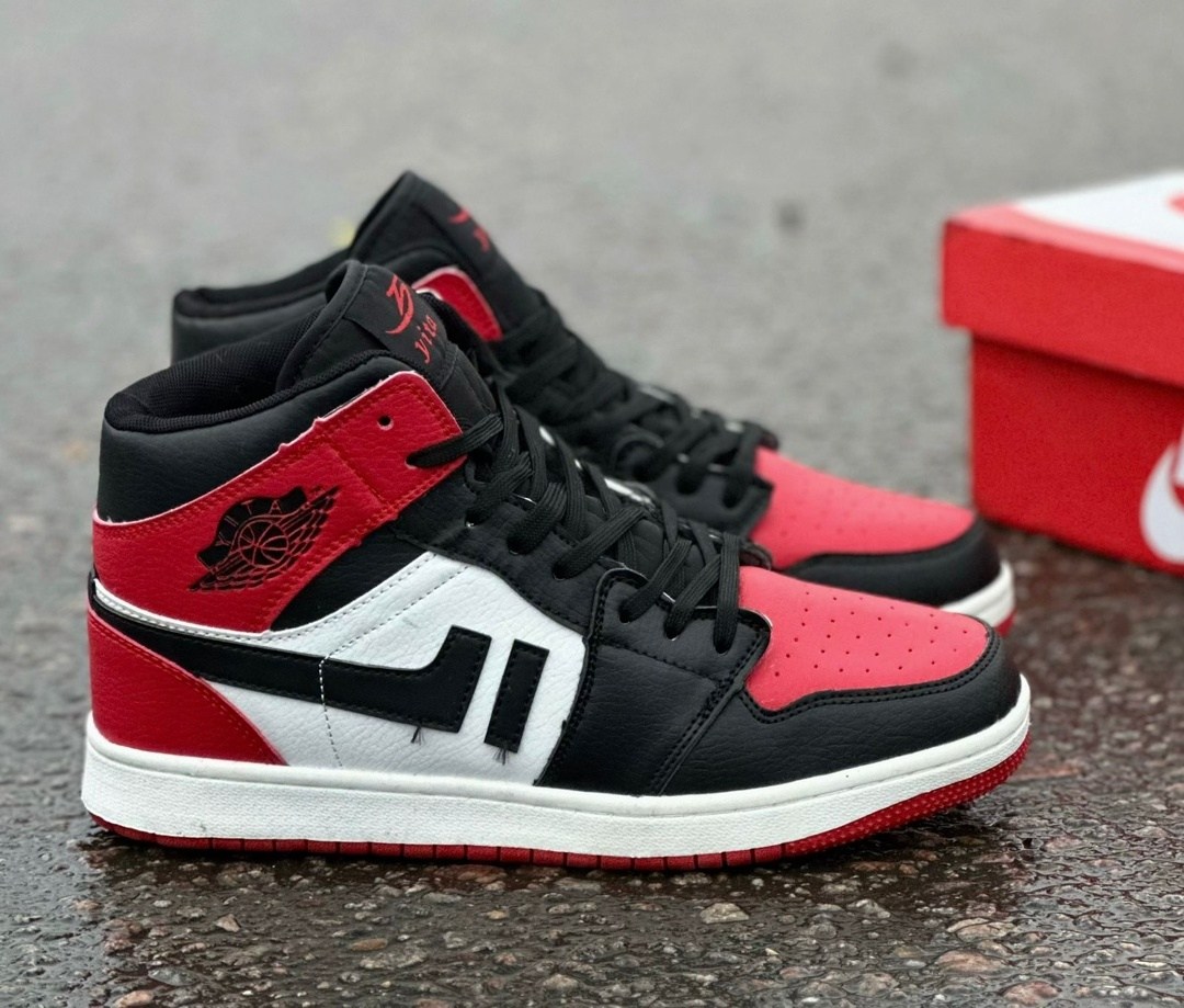 кроссовки nike air jordan 1,air jordan 1 mid lucky green,мужские кроссовки nike air jordan 1 retro high,кроссовки для мужчин,nike air jordan 1