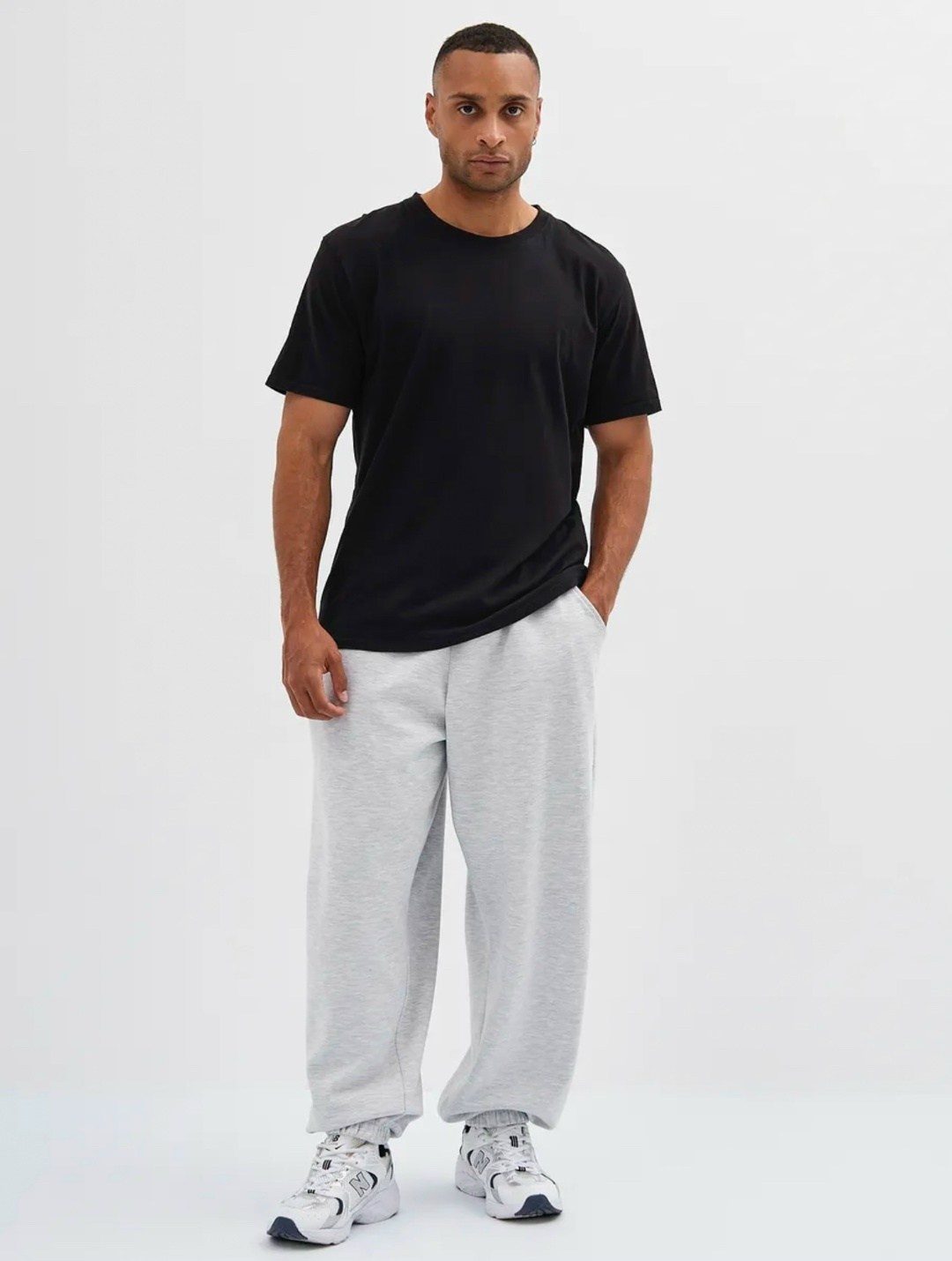 спортивные штаны оверсайз широкие,штаны спортивные джоггеры оверсайз,штаны спортивные широкие джоггеры,спортивные штаны оверсайз,джоггеры оверсайз