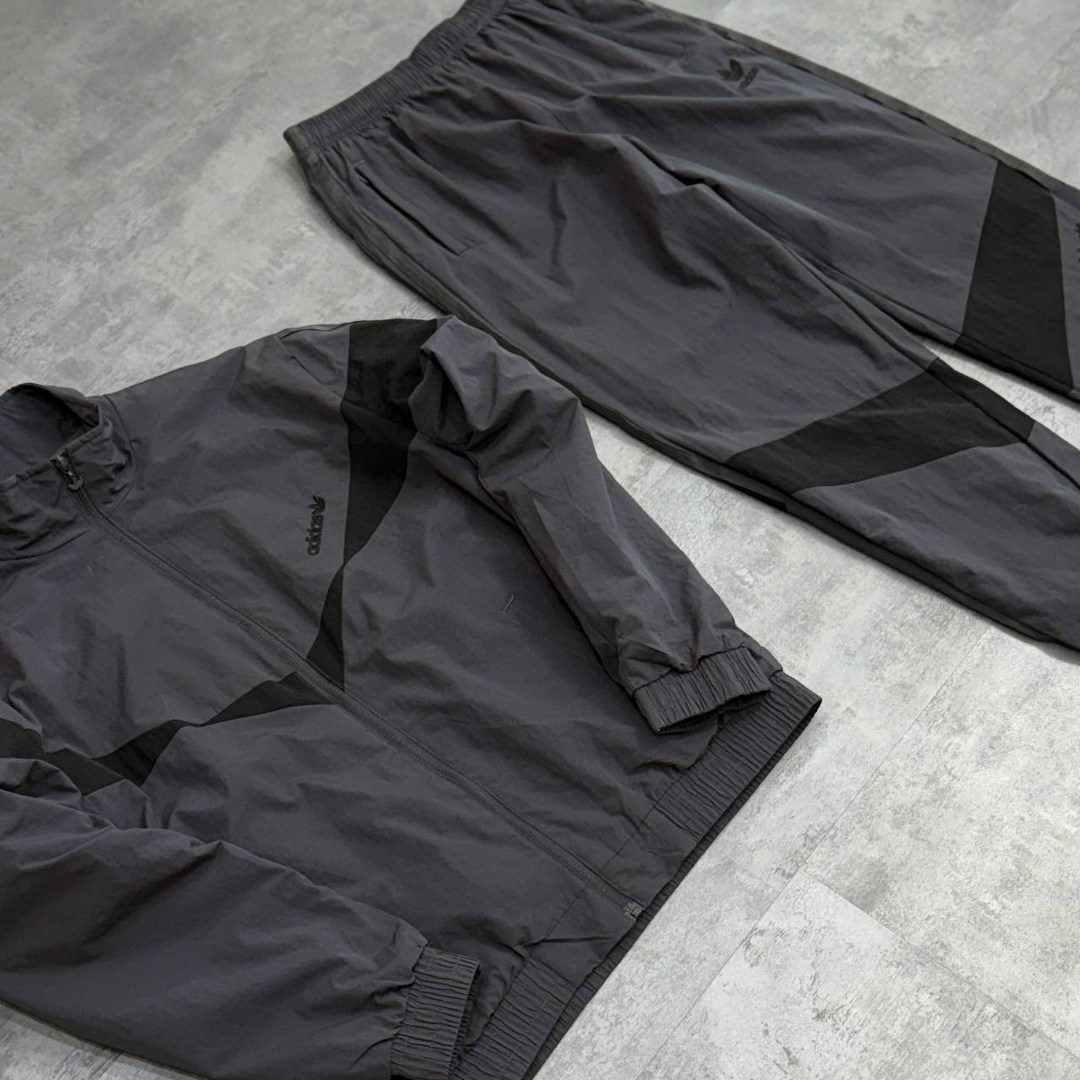 спортивный костюм adidas,спортивные костюм,мужские спортивные костюмы,спортивные костюмы адидас,спортивные костюмы nike