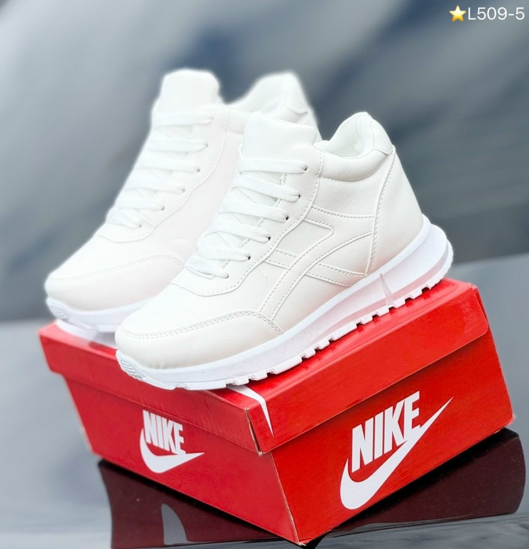 кроссовки найк мужские зимние замшевые,кроссовка мужской,,мужские кроссовки,кроссовки женскиe