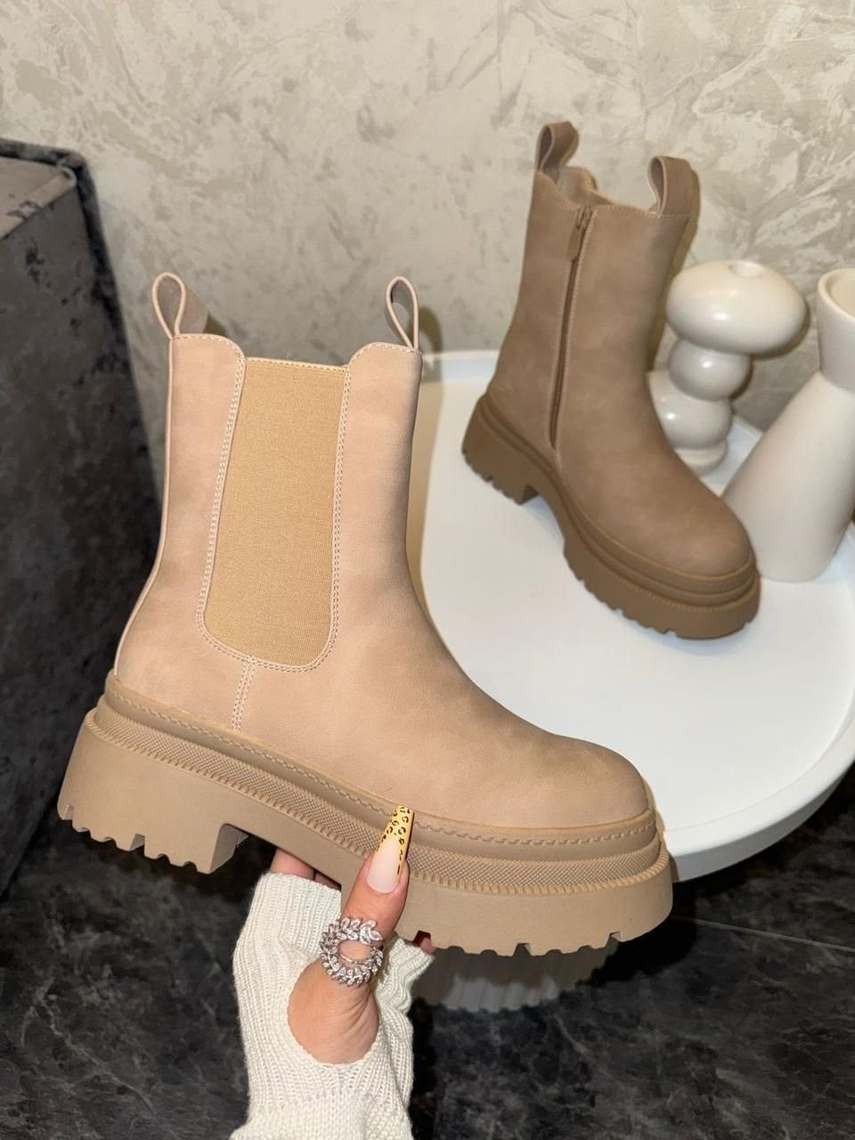 бежевые ботинки,женские ботинки,,ботинки женские челси,зимняя  женская
