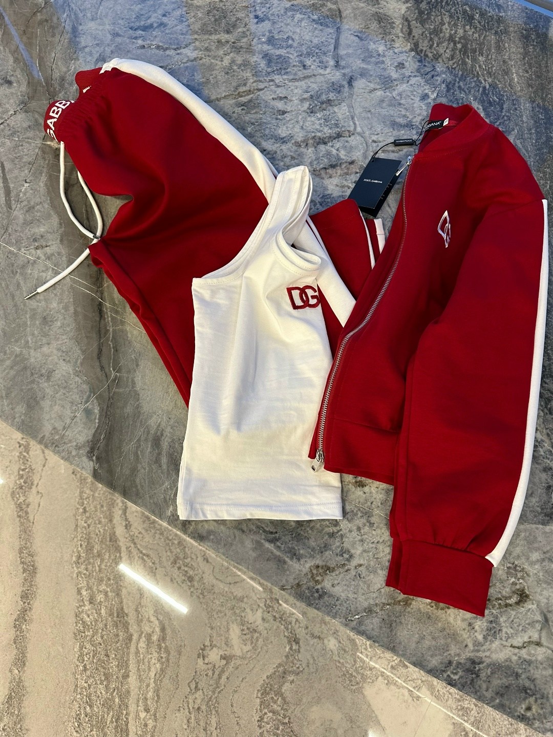 спортивные женские костюмы,стильные костюмы,костюмы спортивный,комплект костюм,спорт шик костюмы