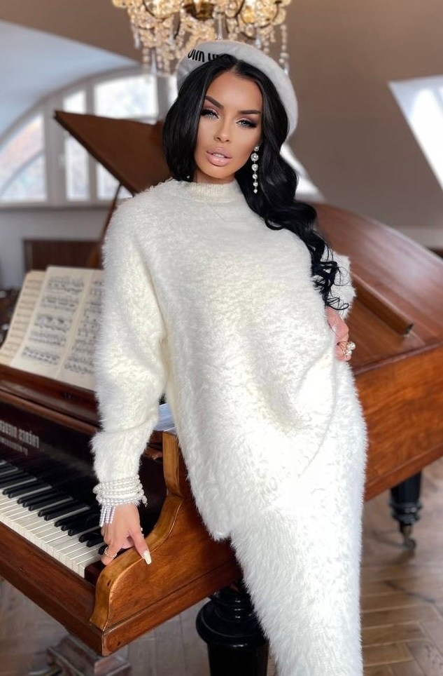 стильные костюмы,трикотажное платье,вязаное платье,длинное вязаное платье,платье теплое