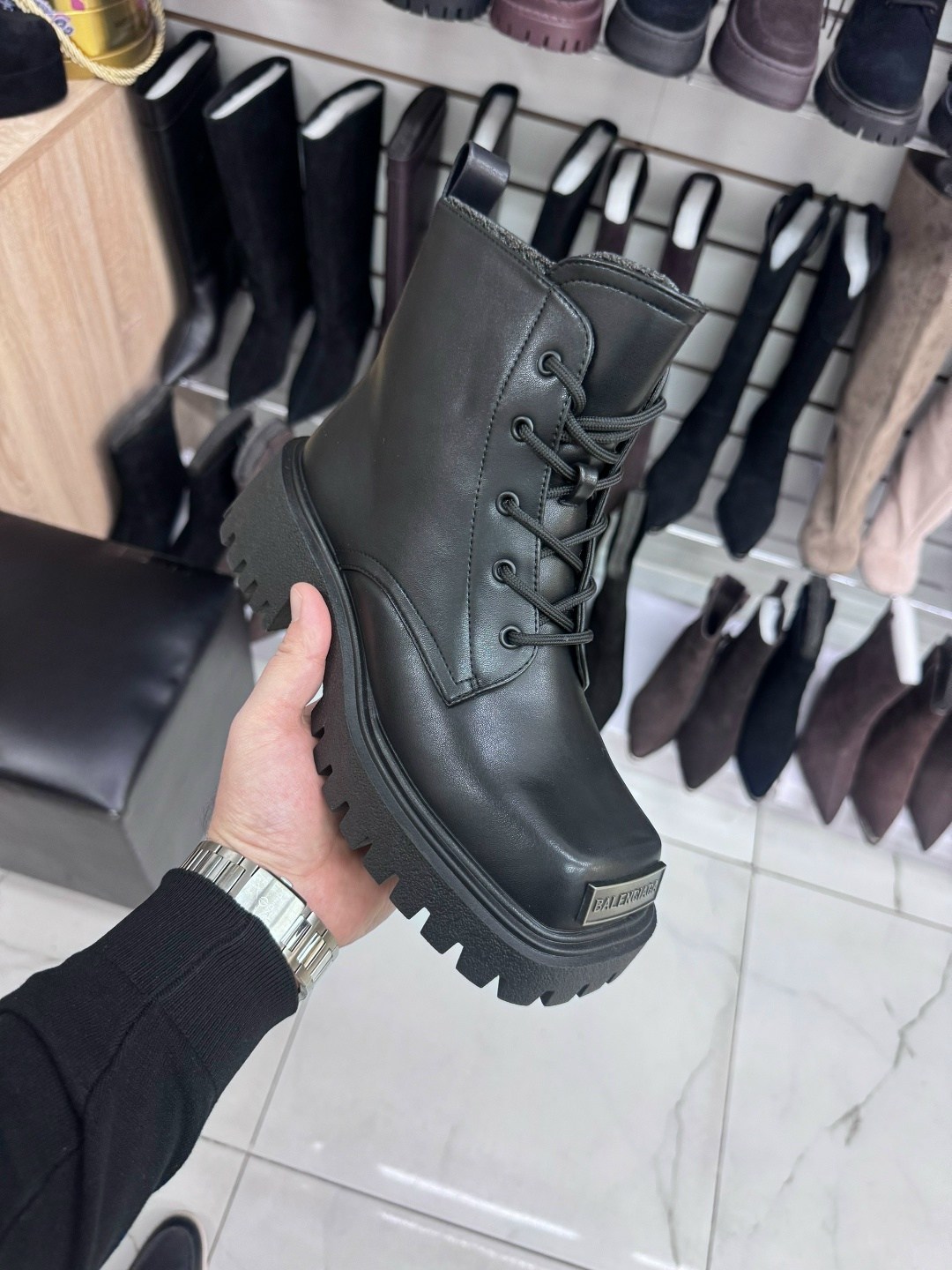 ,ботинки челси баленсиага,ботинки женские,замшевые ботинки,женская