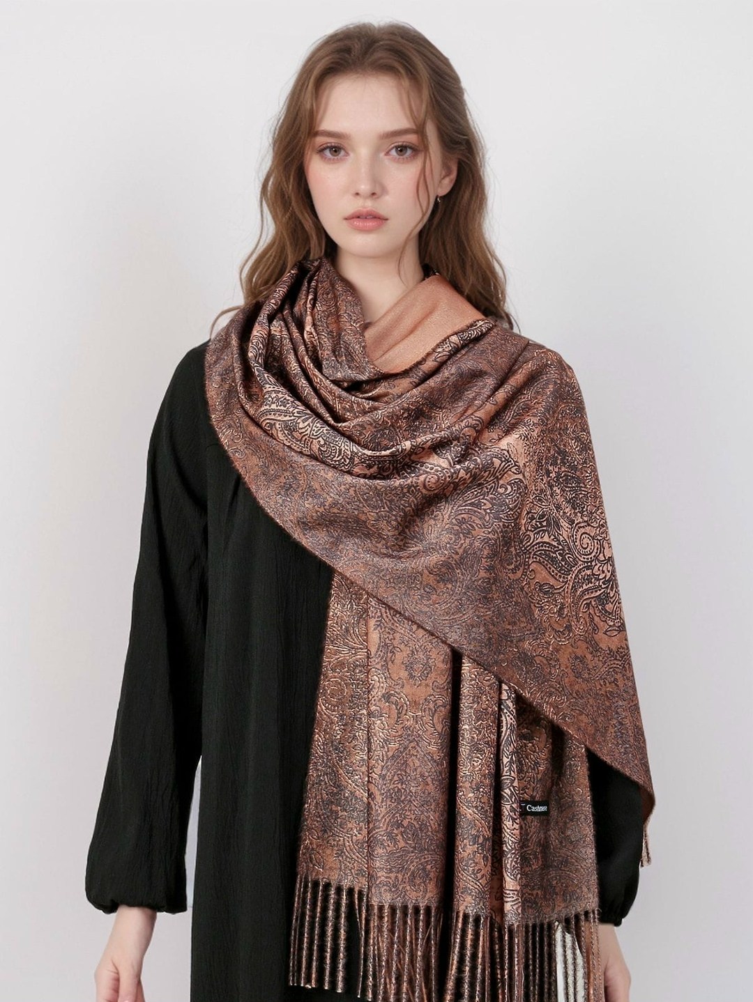 кашемировый палантин,девушка,палантин кашемировый шарф зимний,платки шарф,женские платки