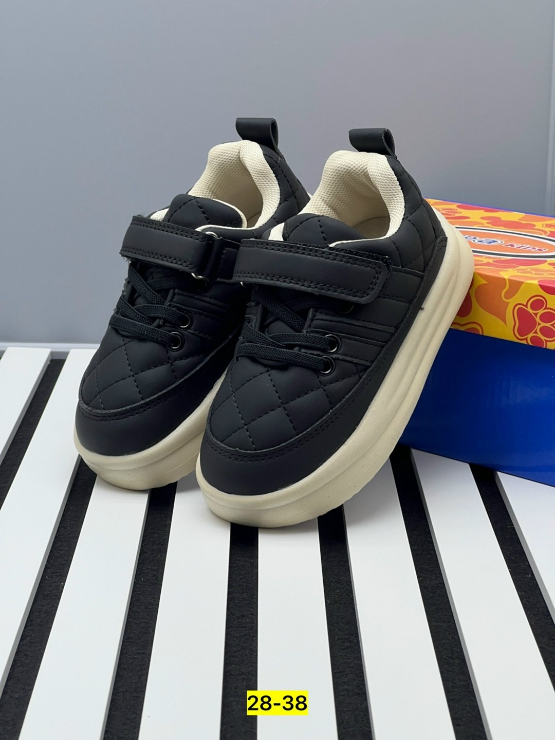 ,детская , оптом,кроссовки закрытые,детские кроссовки