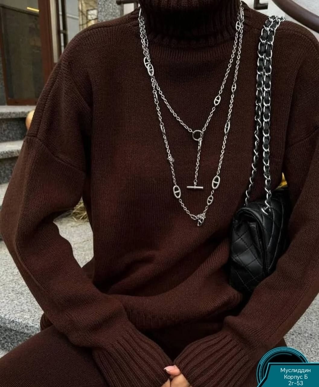 свитер с воротником,женский свитер,вязаные свитера,свитер,свитер с высоким воротником