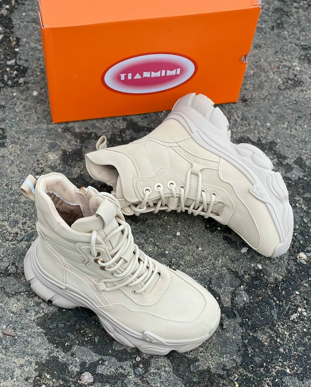 ,кроссовки женскиe,кроссовки женские зимние,зимние кроссовки,массивные кроссовки