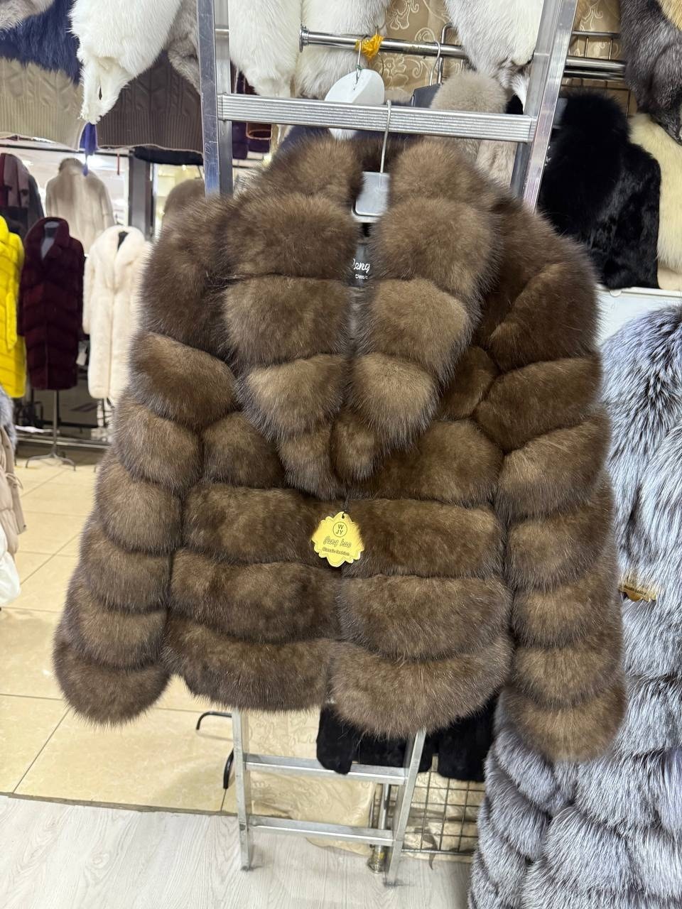 шуба песец,шуба из песца,женская шуба из натурального лисьего меха,шуба песец трансформер серая,шуба песец daniel furs