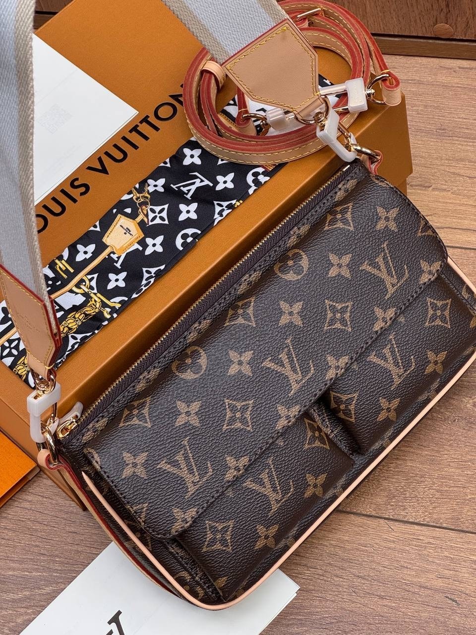 сумка женская louis vuitton,cумка louis vuitton,louis vuitton сумка на плечо,сумка на плечо louis vuitton lv,сумка клатч женская louis vuitton