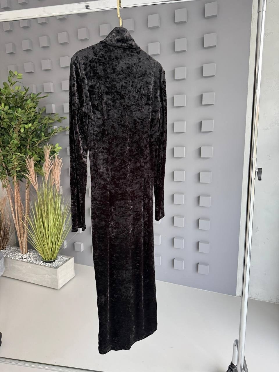 элегантное платье,стильное платье,бархатное платье,платье,длинное платье