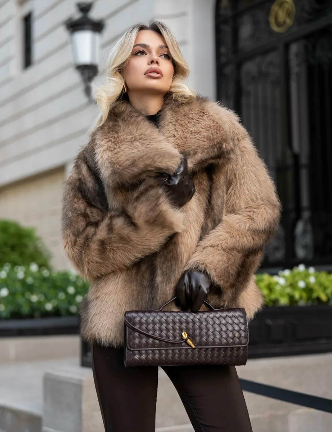 женская шуба,шуба искусственная,меховое пальто,шуба меховая,шубы из натурального меха