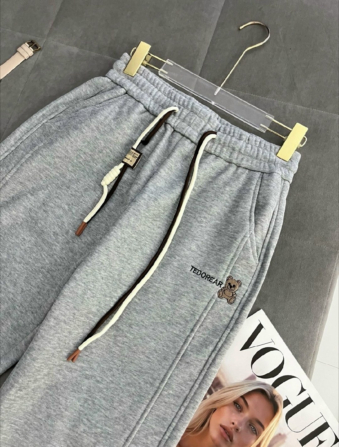 брюки мужские модные,спортивные брюки,спортивные штаны мужские фенди,модные брюки,спортивные брюки мужские