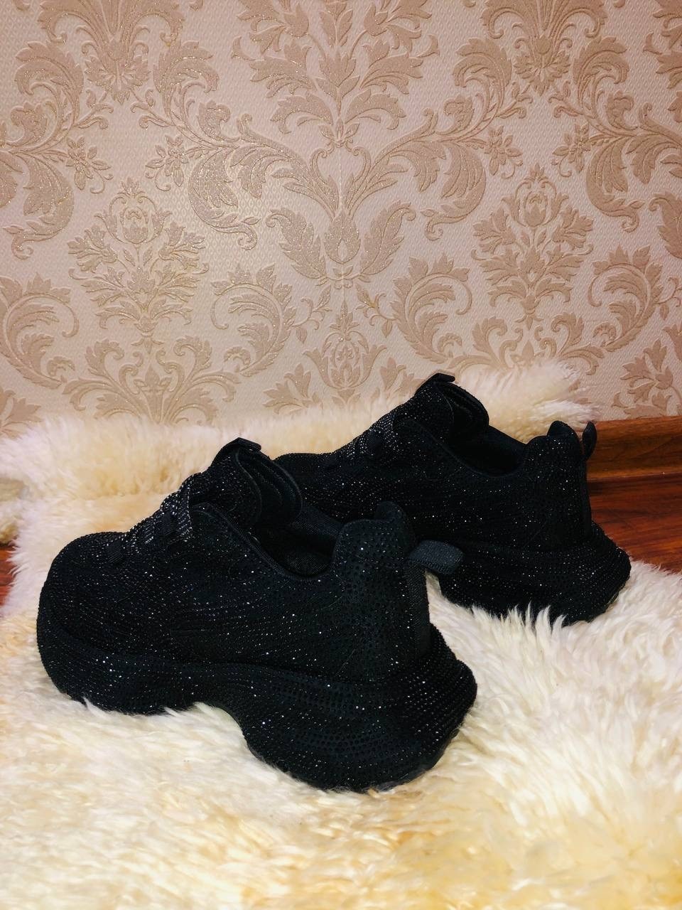 кроссовки женскиe,,черные кроссовки,блестящие кроссовки, женская