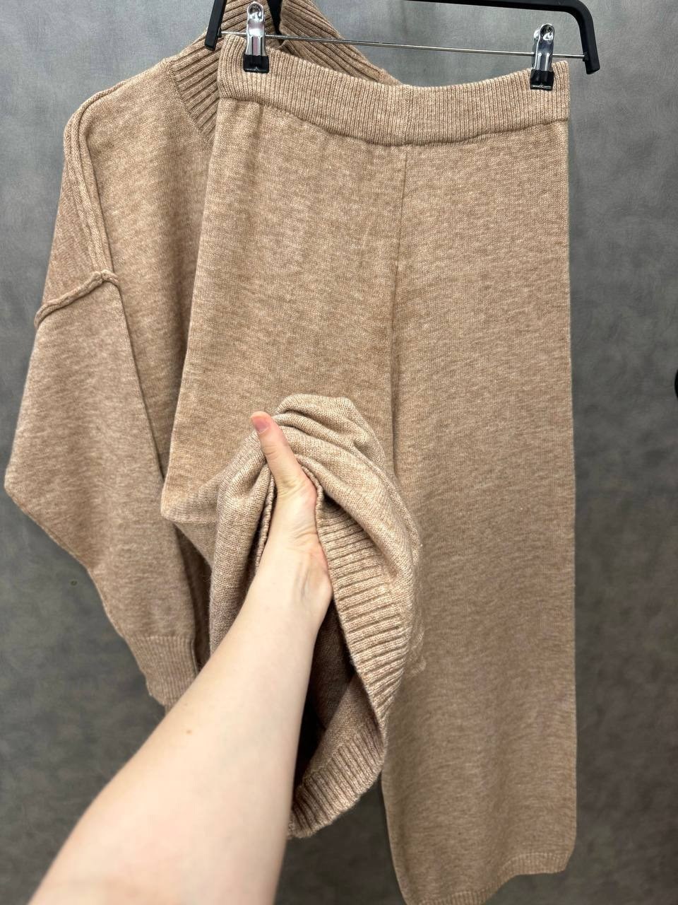 вязаный брючный костюм,трикотажные костюмы,костюм вязаный теплый с брюками kamillastyle,костюм с брюками,костюм вязаный теплый с брюками