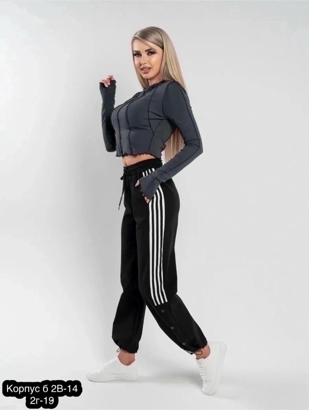 брюки спортивные женская,костюмы спортивные женские,женские штаны,штаны с лампасами,спортивные женские штаны