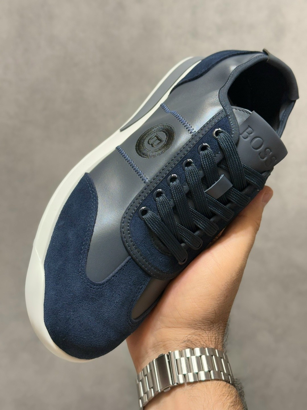 ,кроссовка мужской,кроссовки boss,спортивная ,кроссовки hugo