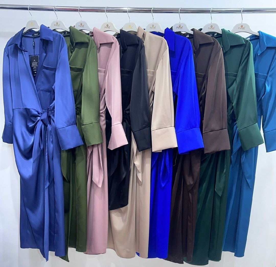 платье халат,платье длинное,атласное платье,атласное платье с запахом,атласное платье миди