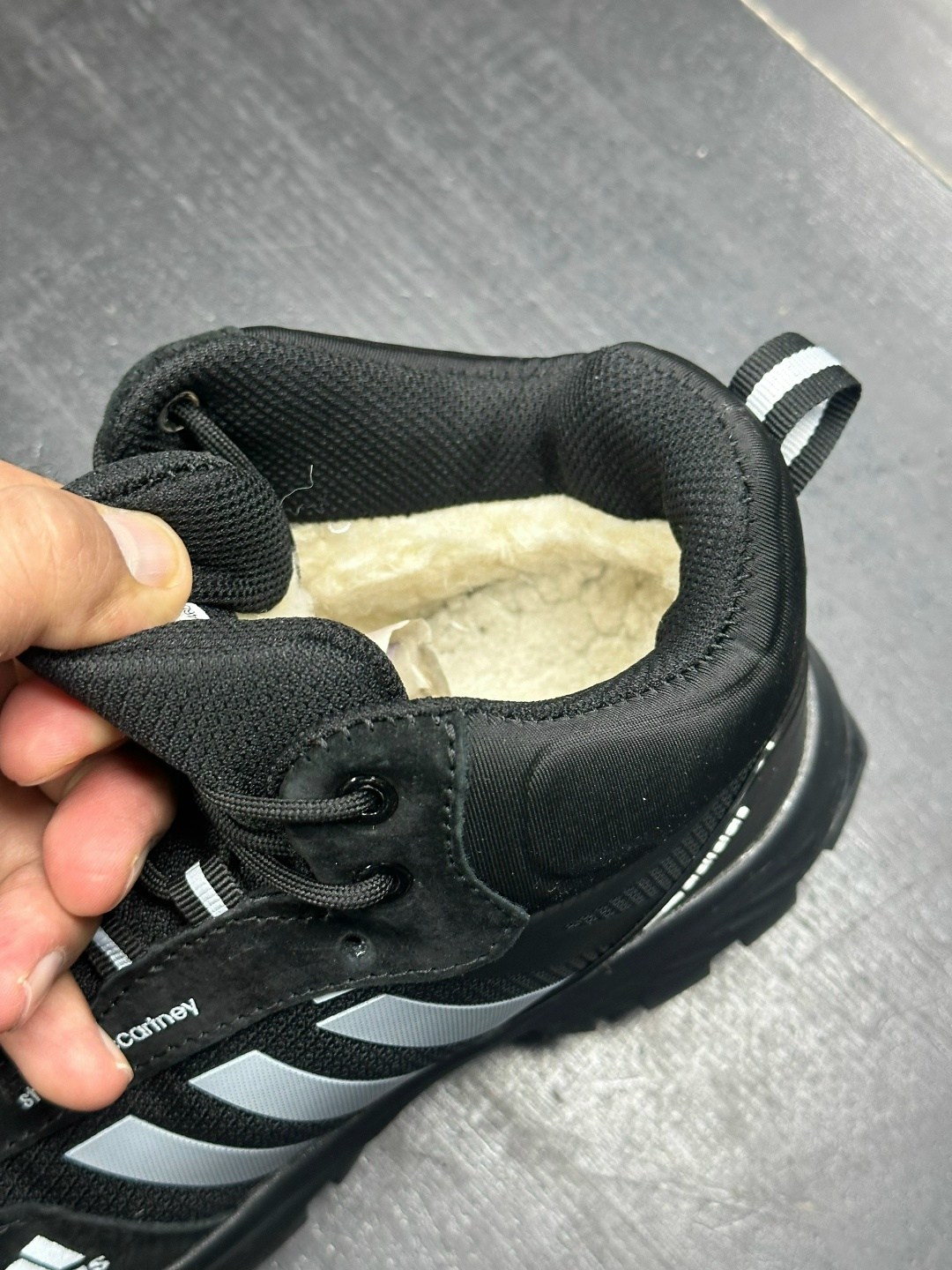 кроссовки мужские adidas,зимние кроссовки adidas,кроссовки adidas,кроссовки adidas terrex,зимние мужские кроссовки adidas