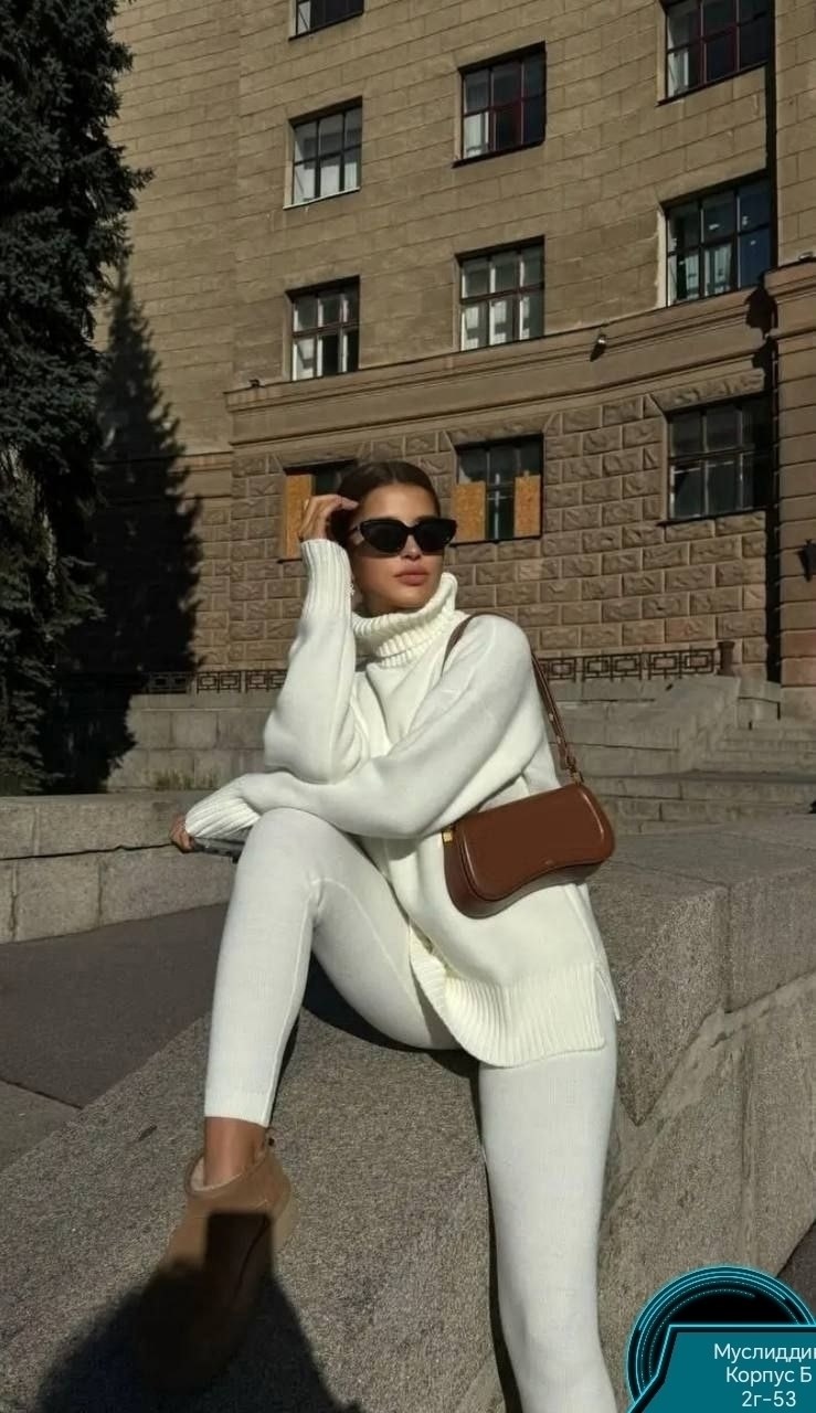 свитер с воротником,женский свитер,вязаные свитера,свитер,свитер с высоким воротником