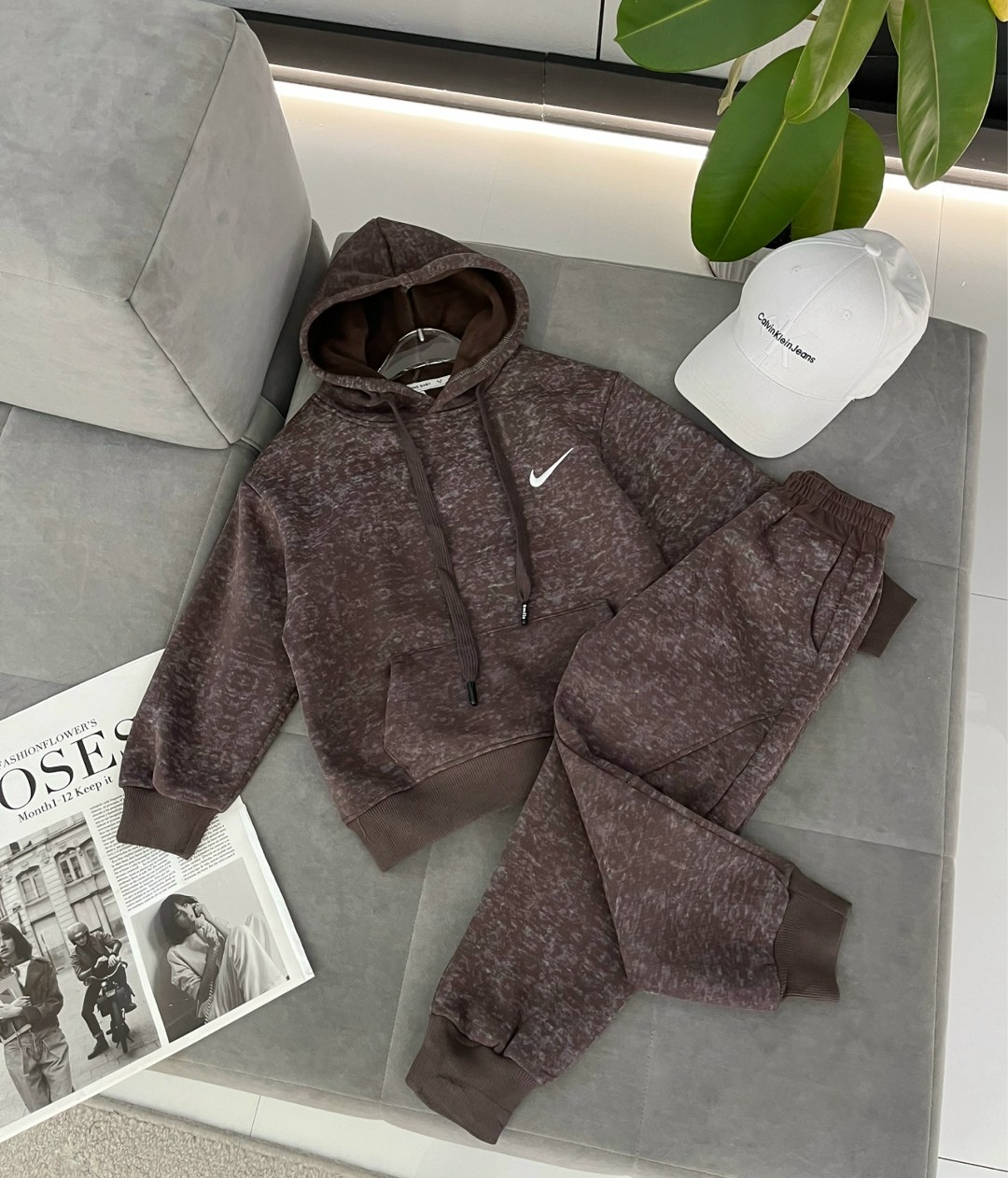 спортивный костюм nike на флисе,толстовка с капюшоном,спортивные костюм,спортивные костюмы nike,худи толстовка