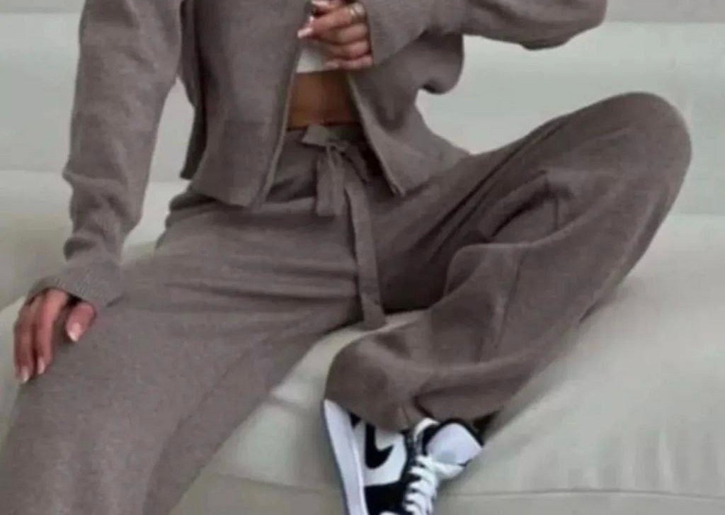 брюки палаццо спортивные,спортивные брюки,штаны широкие,стильные брюки