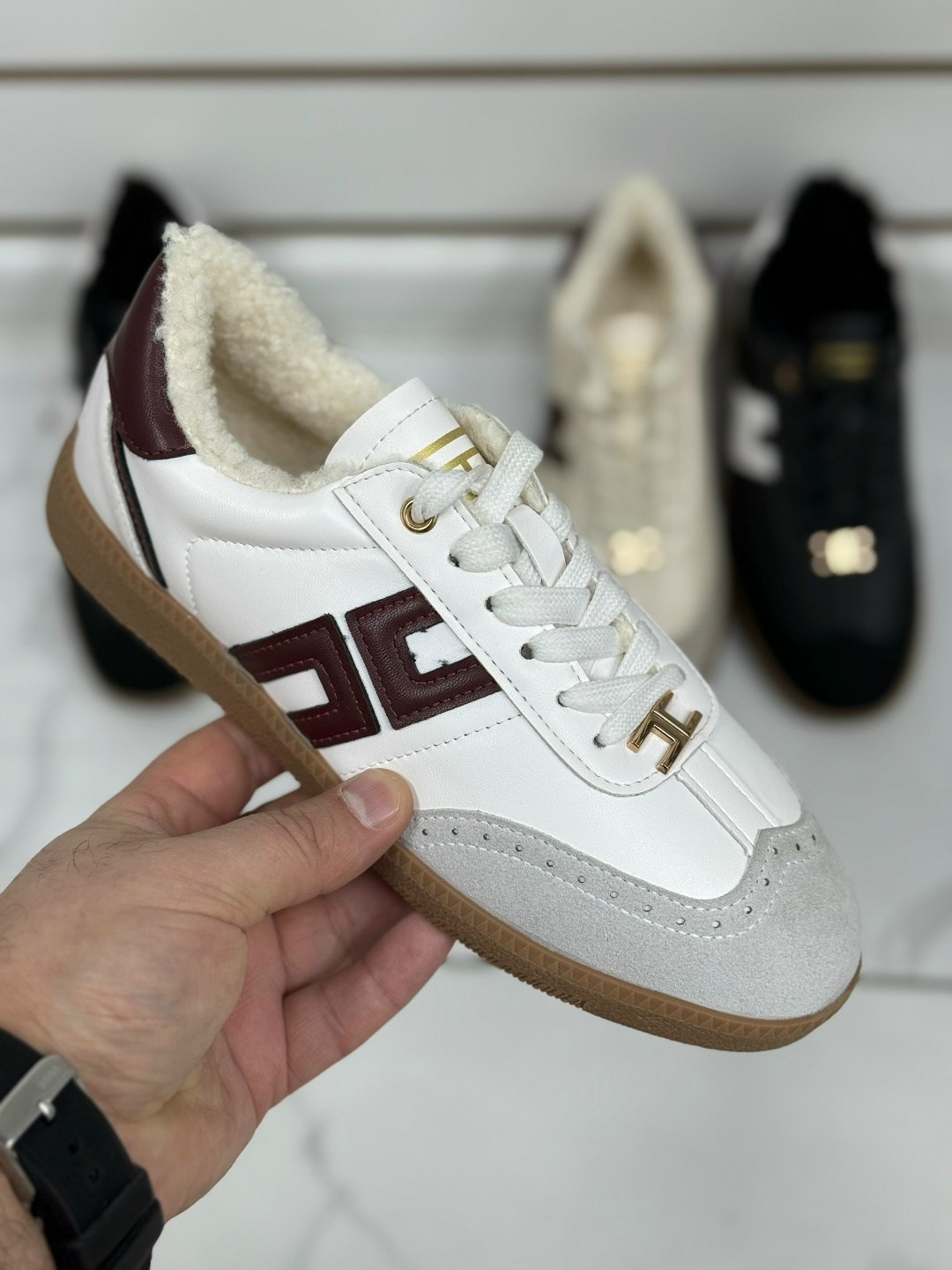 ,обуви,fendi кроссовки, женская,кроссовки кеды