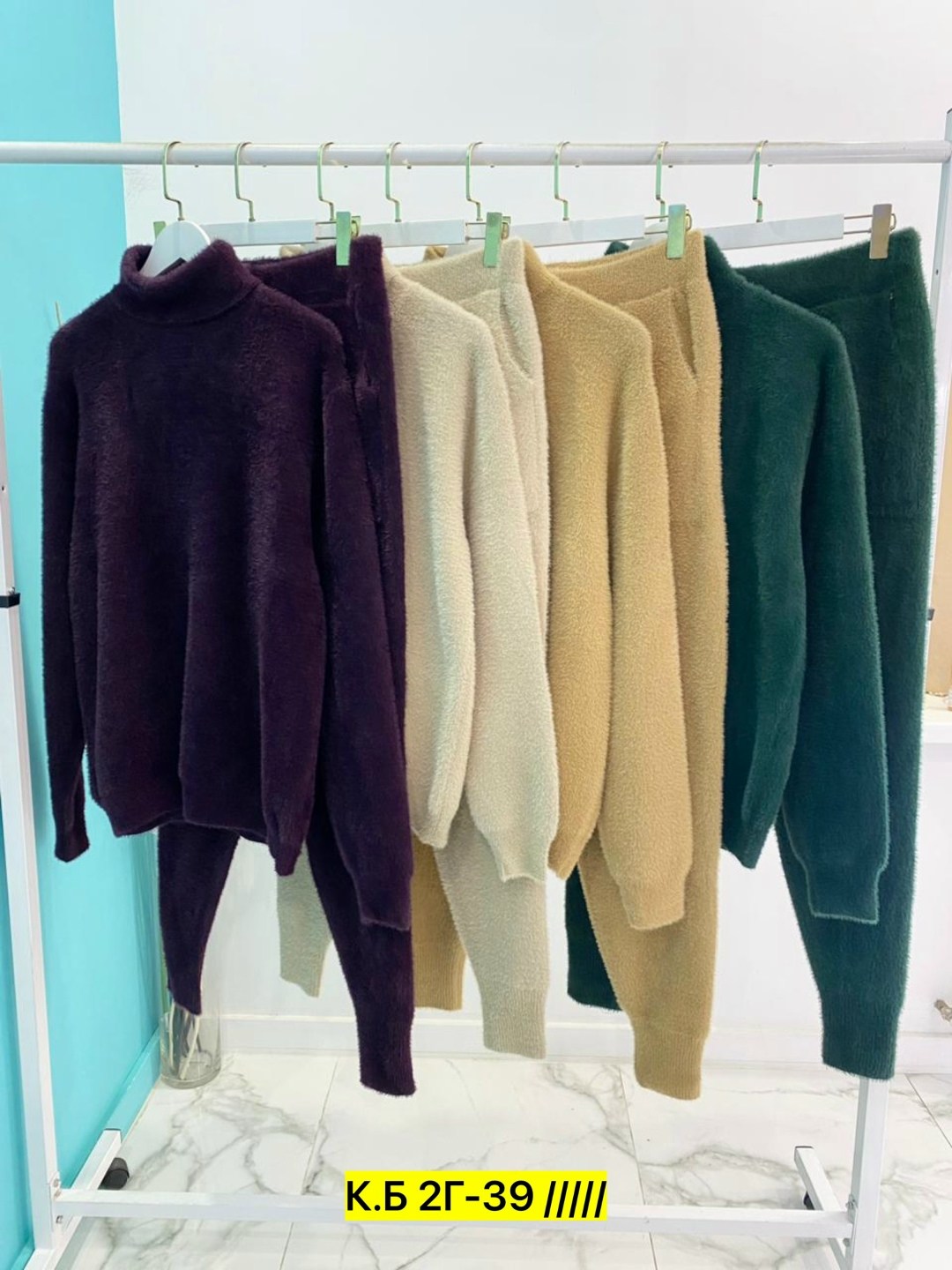 костюм на флисе,трикотажные костюмы,вязаные костюмы,повседневный костюм,спортивные костюмы женские