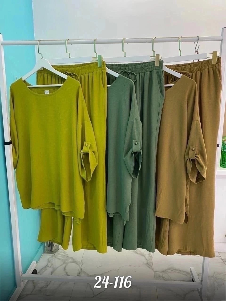 ,костюмы двойки,сток одежда,женские костюмы