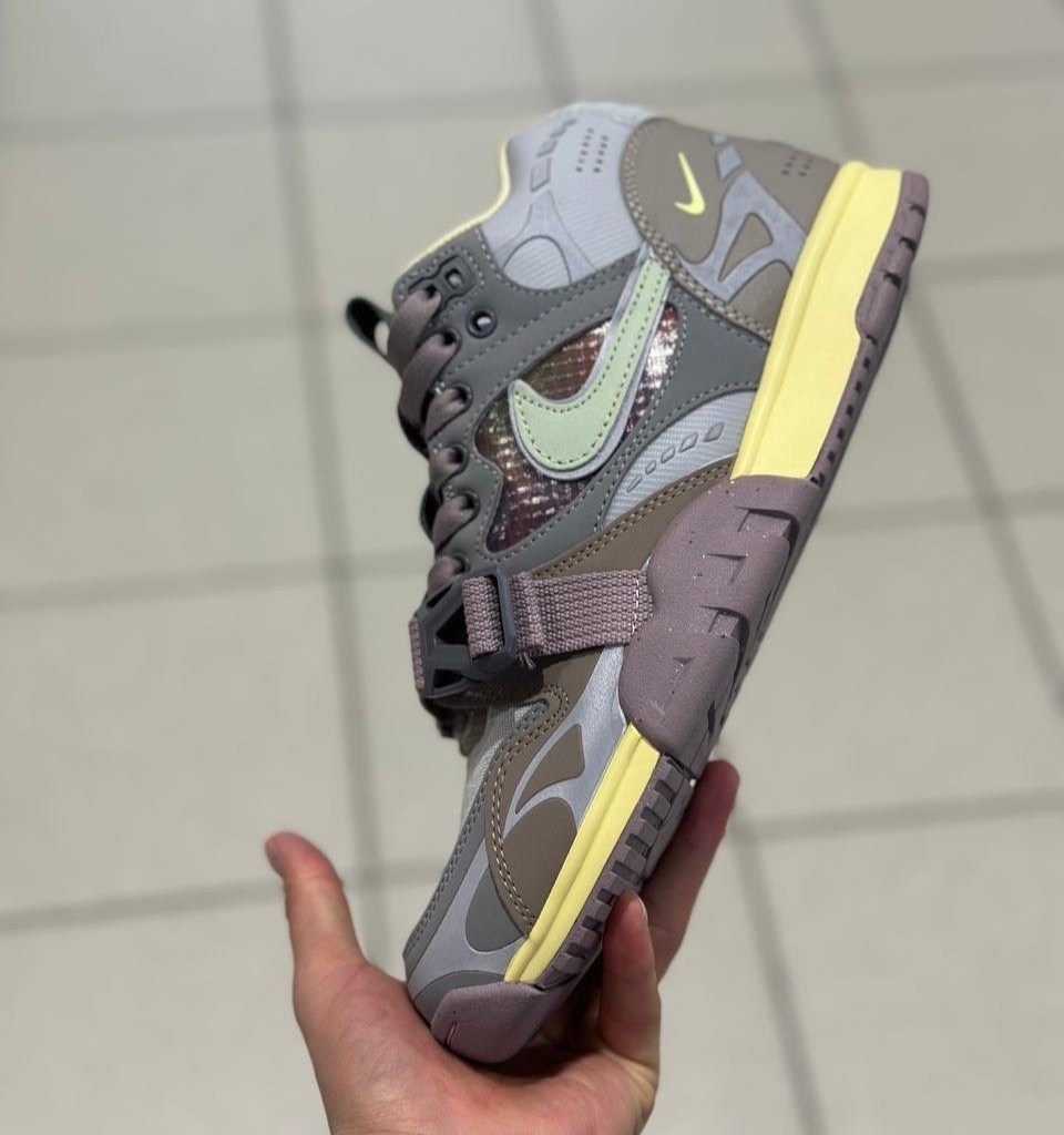 nike air trainer 1 sp travis scott wheat,кроссовки nike travis scott x air trainer 1 sp,nike air trainer 1 travis scott,кроссовки nike x travis scott air trainer,кроссовки