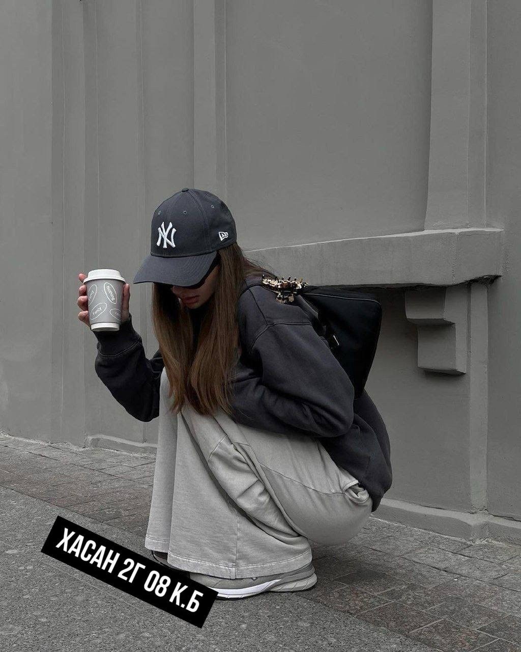 кепка повседневная,женская кофта,девушка,кепка женская,мода стиль