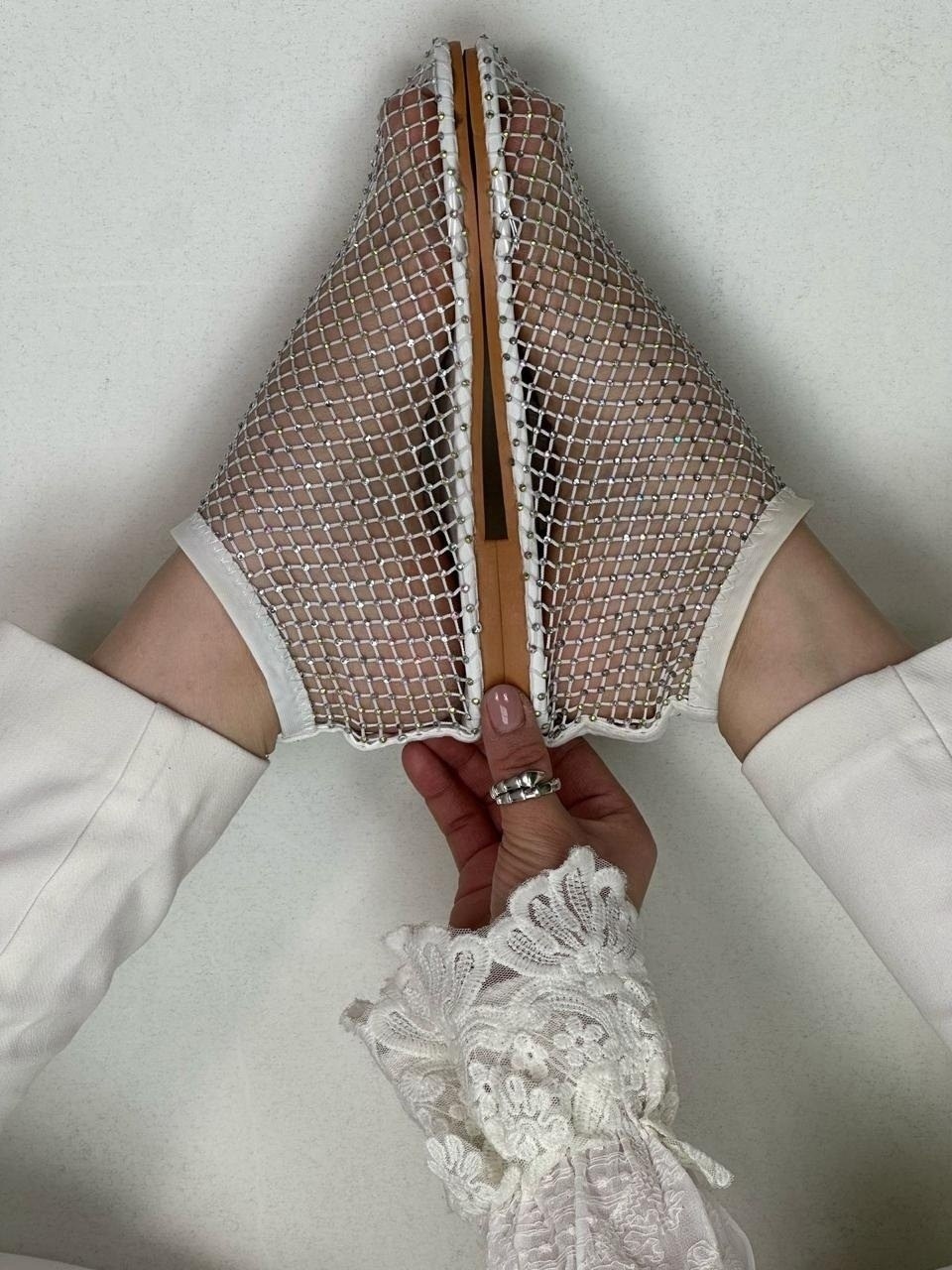 ,балетки летние со стразами,балетки летние,босоножки с перфорацией,туфли