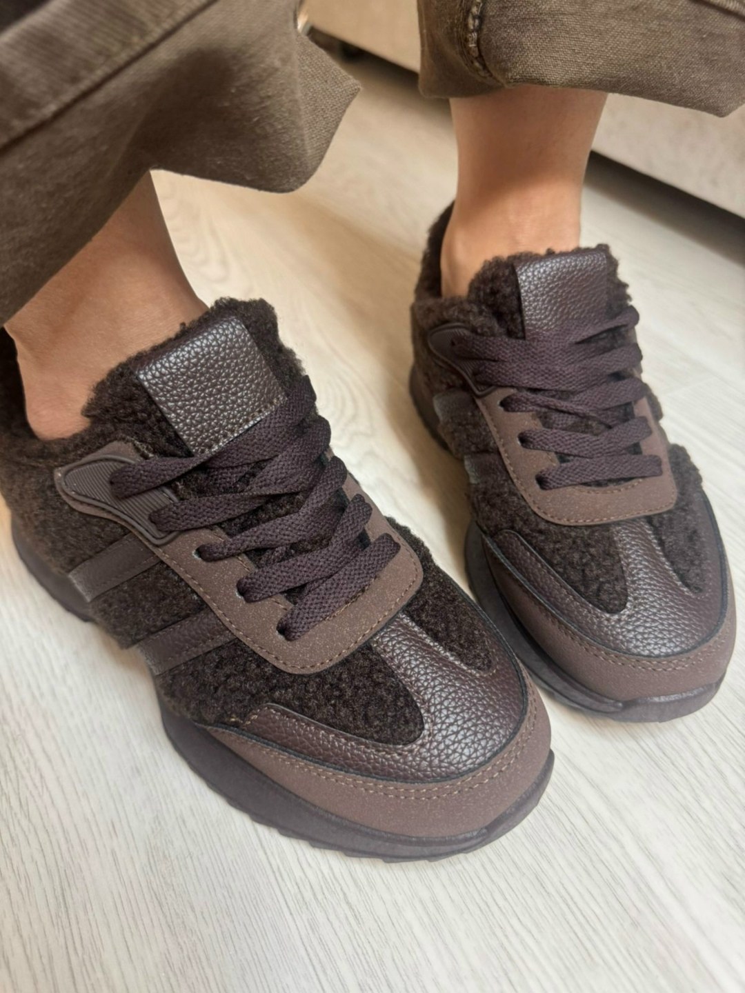 ,кроссовки женскиe,женская ,зимние женские кроссовки,зимние женские кроссовки из натуральной кожи