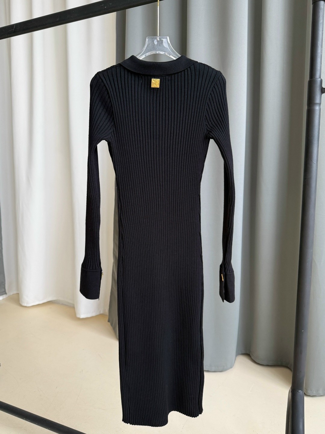 трикотажное платье,платье вязаное,платье женская,платье трикотажное миди,стильное платье