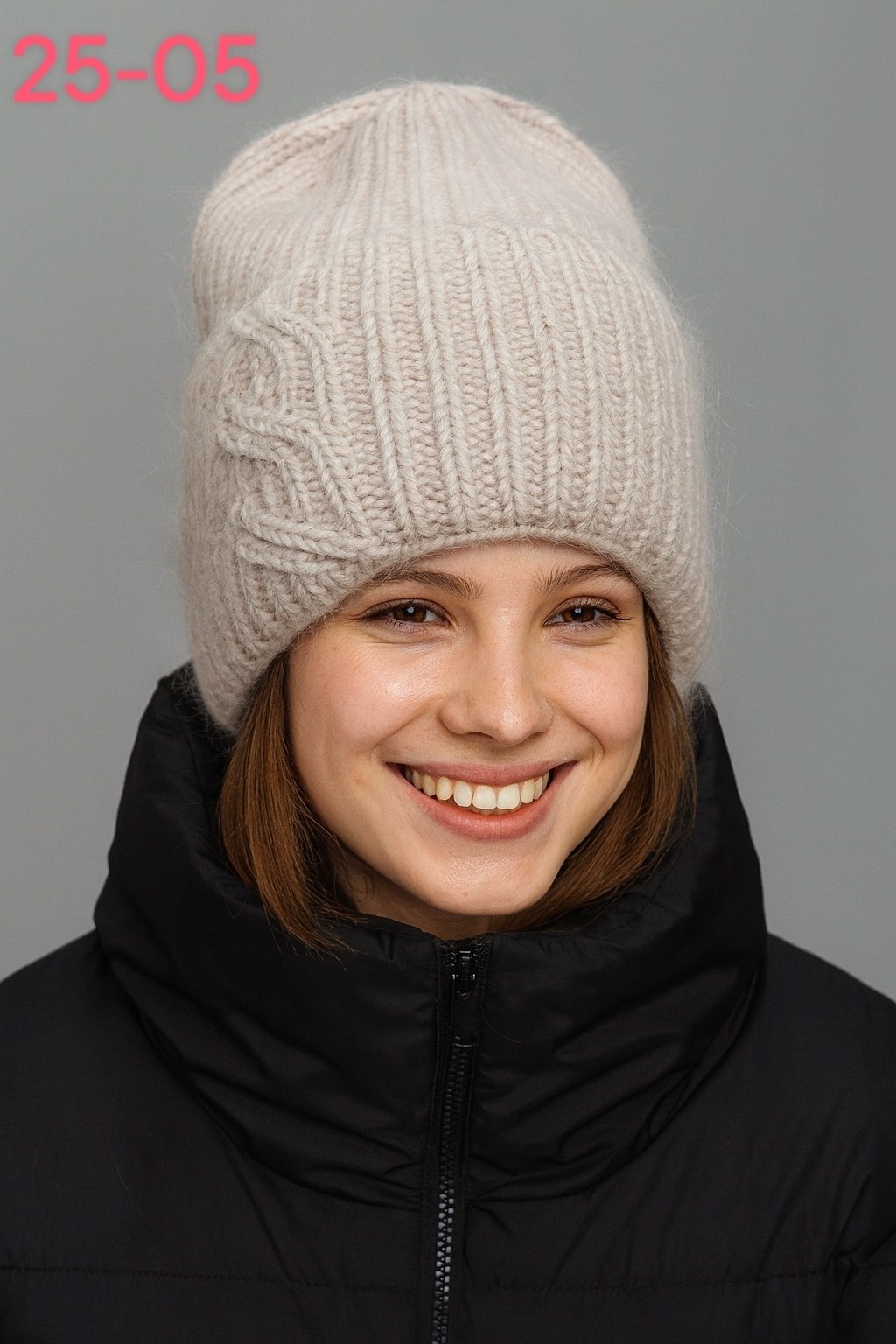шапка женская,шапка бини женская,женская вязаная шапка,вязаная шапка,шапка с отворотом