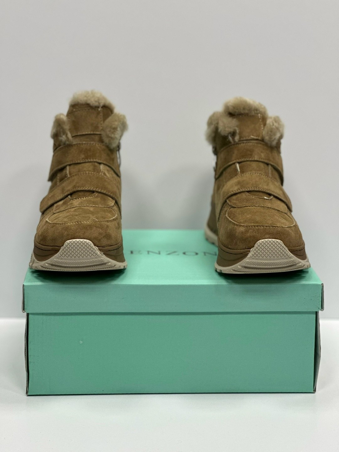 ,зимняя женская ,ботинка женские зимние,ботинки зимние,ботинки